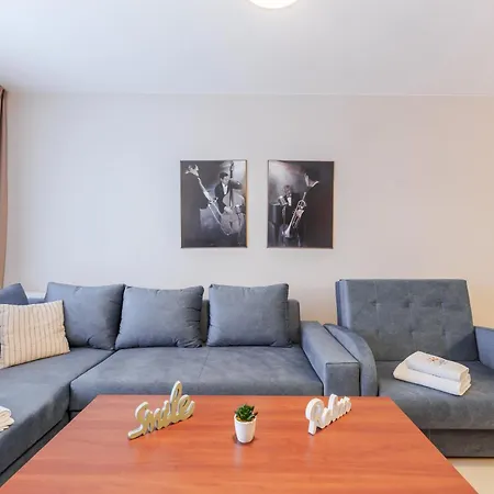 Laba Aquarius Apartment Kolobrzeg