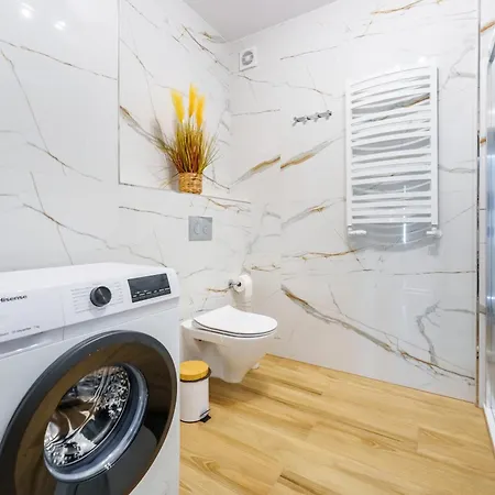 Laba Aquarius Apartment